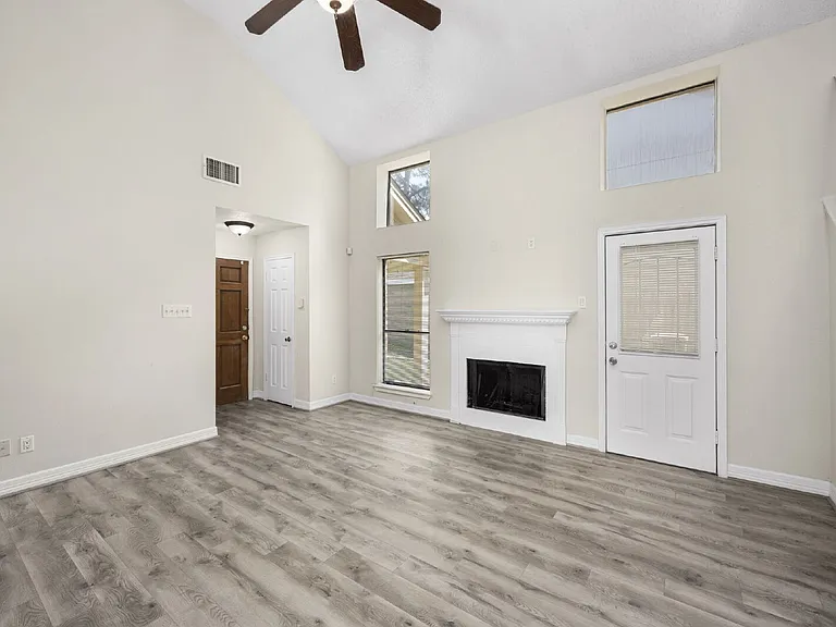 15419 Scenic Haven Dr — Photo 5