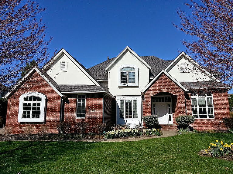 2nd image of 315 Rutgers Ct
