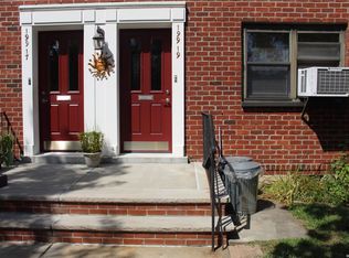 19919 17th Ave, Whitestone, NY 11357