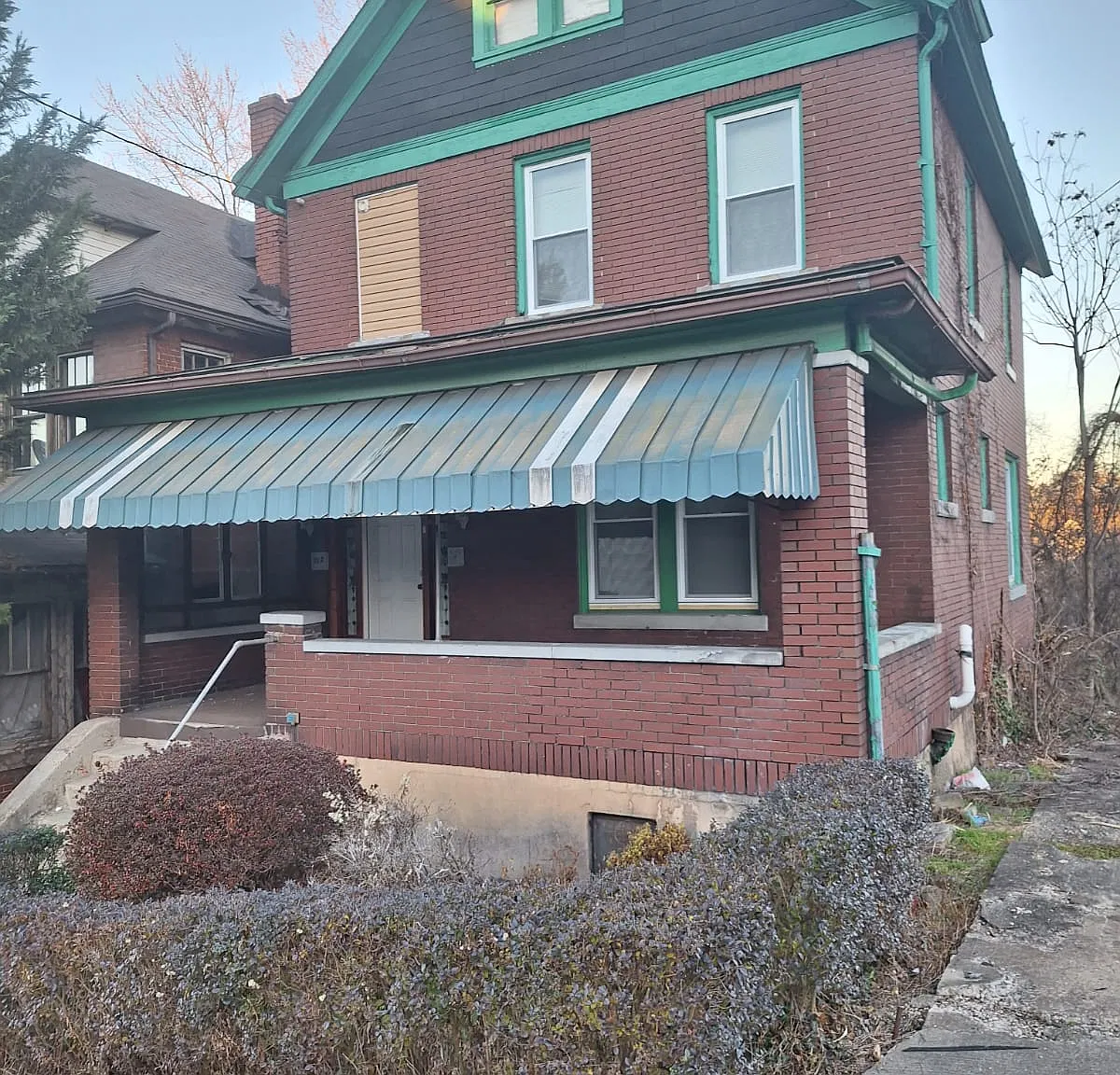 3 bed, 1232 sqft, $1,075 — Photo 1