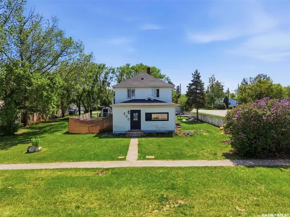 200 1st STREET, Dundurn, SK S0K 1K0