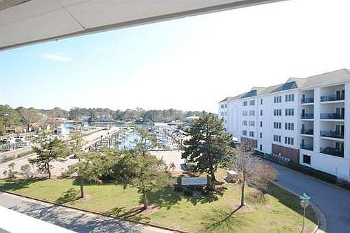 1st image of 3200 Lynnhaven Dr APT 307