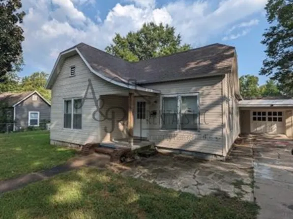 114 W Washington St, Pittsburg, KS 66762