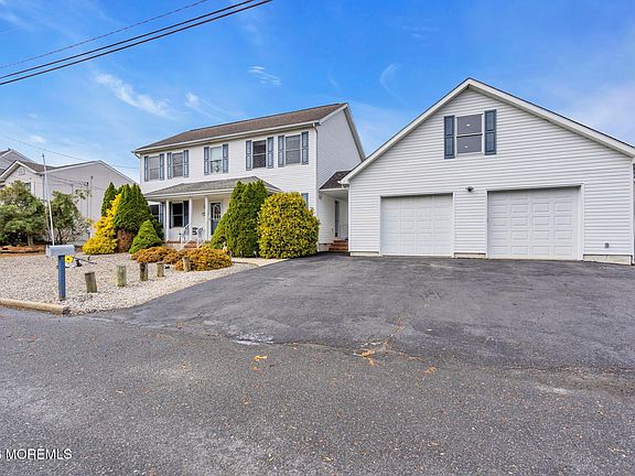 2nd image of 460 Cedar Drive