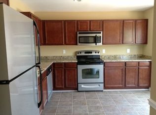 100 Center Park Ln, Athens, GA 30605