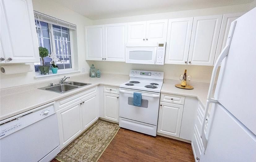 1st image of 23321 Cedar Way APT J103
