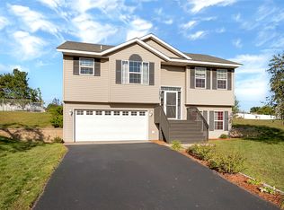 12537 Rolling Ridge Rd SE, Becker, MN 55308