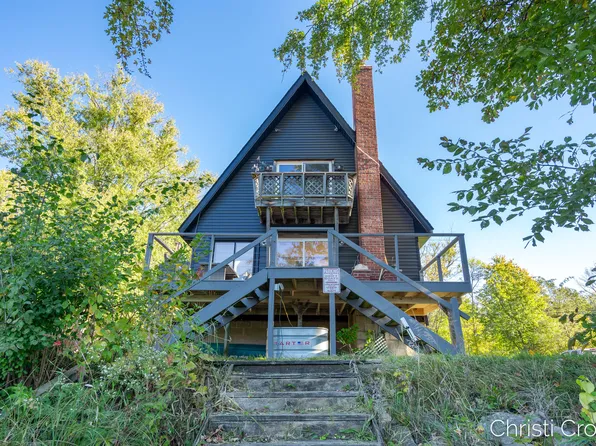 2584 Konkle Dr NE, Belmont, MI 49306