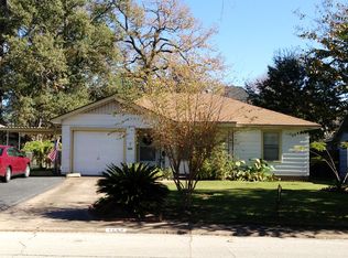 1134 Bay Oaks Rd, Houston, TX 77008