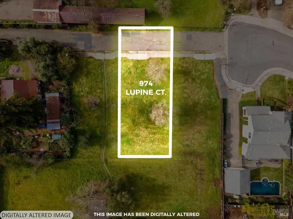 974 Lupine Court, Healdsburg, CA 95448