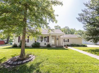 404 S Jefferson St, Mascoutah, IL