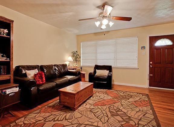 2nd image of 1249 Dalhart Dr