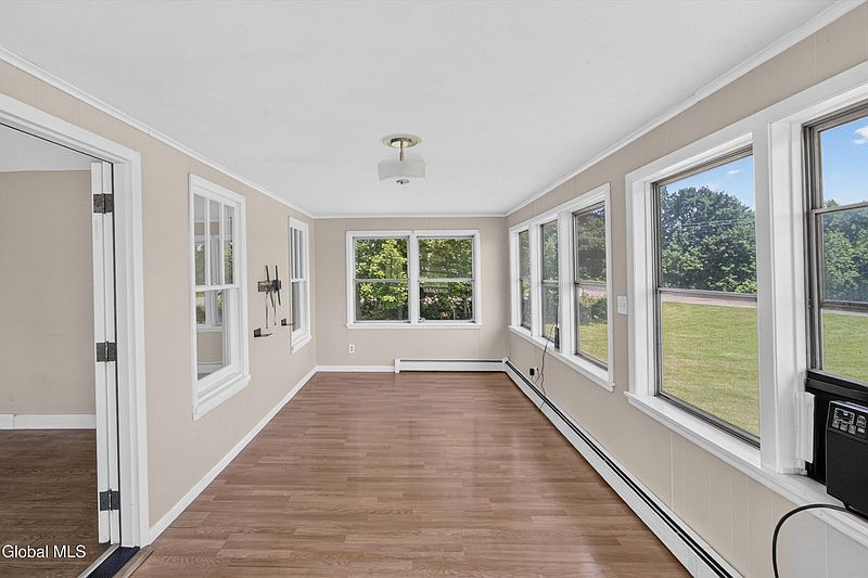 4th image of 396 Pattersonville Road