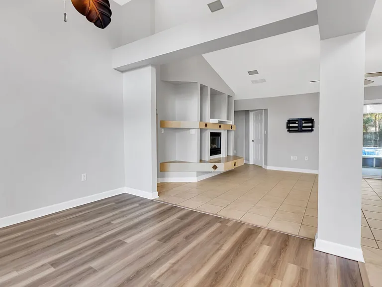 4429 Southminster Cir — Photo 49
