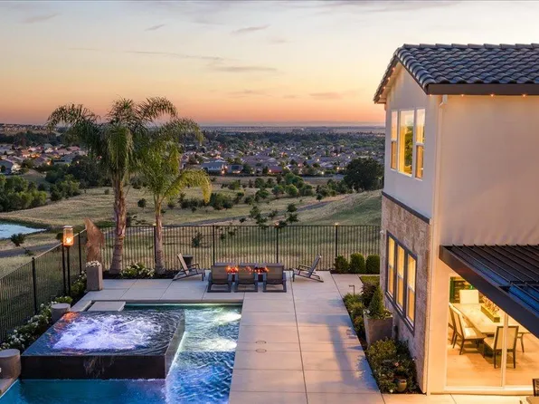 3285 Sofia Dr, Lincoln, CA 95648