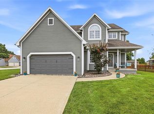 801 SW 35th St, Lees Summit, MO 64082
