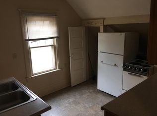 808 12th St NW APT 2, Minot, ND 58703