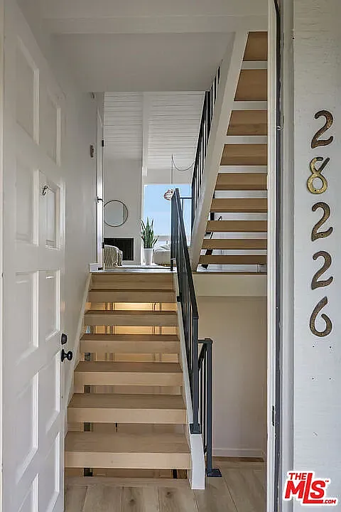 3 bed, 1681 sqft, $6,500 — Photo 2