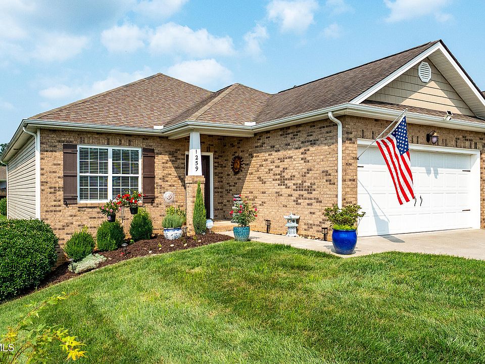 1st image of 1259 Willow Springs Dr