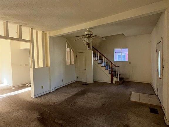3rd image of 2328 Prospect Ave