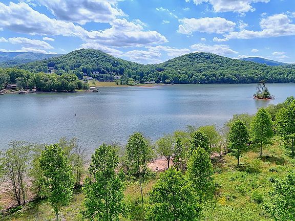 4th image of 314 Lakeside Dr