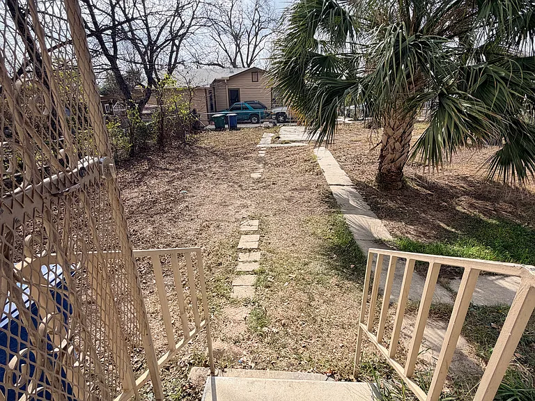 2238 Interstate Dr — Photo 14