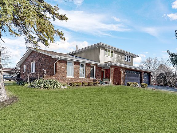 5th image of 1646 Briarcrest Dr
