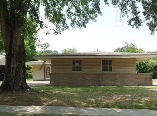 3542 E Roosevelt St, Lake Charles, LA 70607