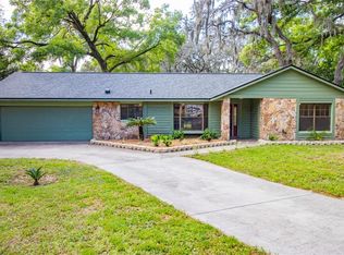 105 Robert Dr, Seffner, FL 33584