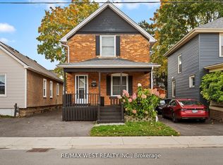 50 Lowell Ave, Saint Catharines, ON L2R 2E1