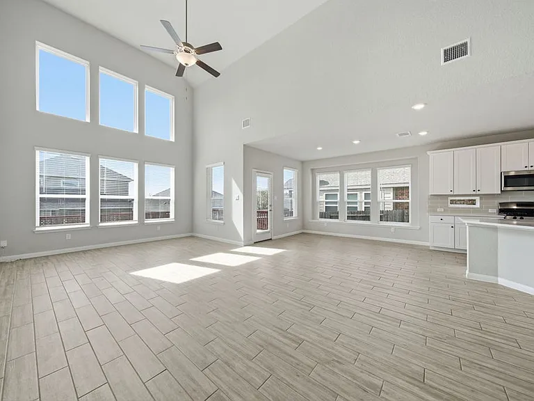12071 Pitcher Rd — Photo 17