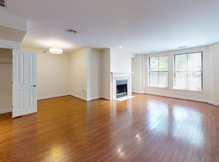 16 Harcourt St #40-106, Boston, MA 02116