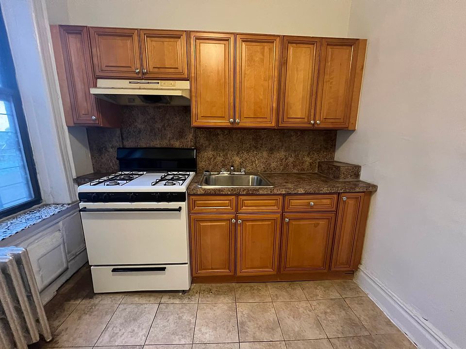 1st image of 7215 41st Ave APT B40