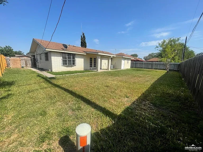 3101 N 25 1/2 St — Photo 13