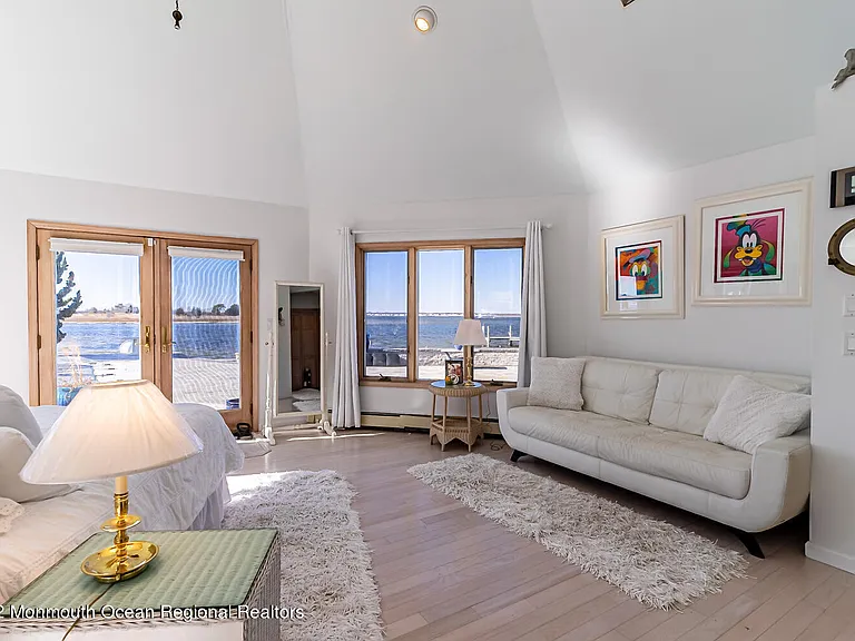 23 Harborside Dr W — Photo 22