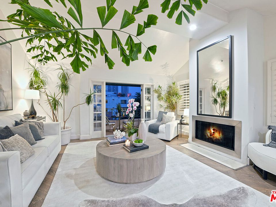 1st image of 2015 S Beverly Glen Blvd APT 401