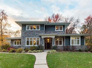 601 Ashmont Dr, Saint Louis, MO