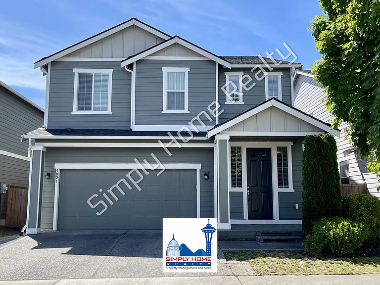5021 Andrew St SE — Photo 1