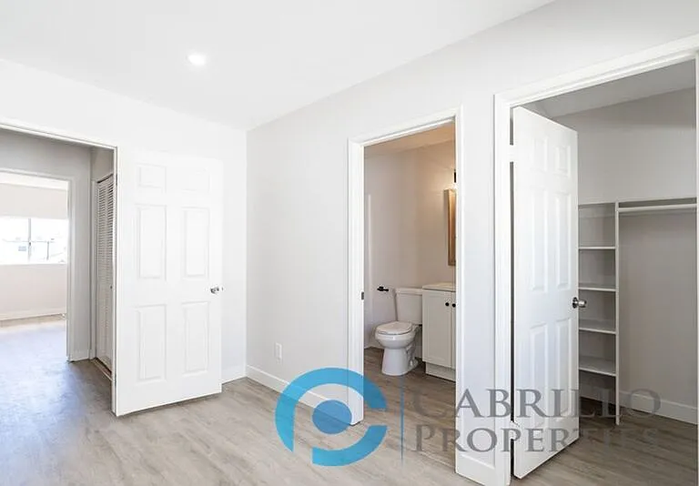 4776 Bancroft St #3 — Photo 20