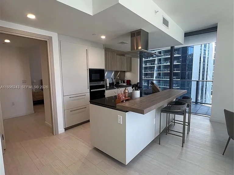 1000 Brickell Plz #2701 — Photo 4