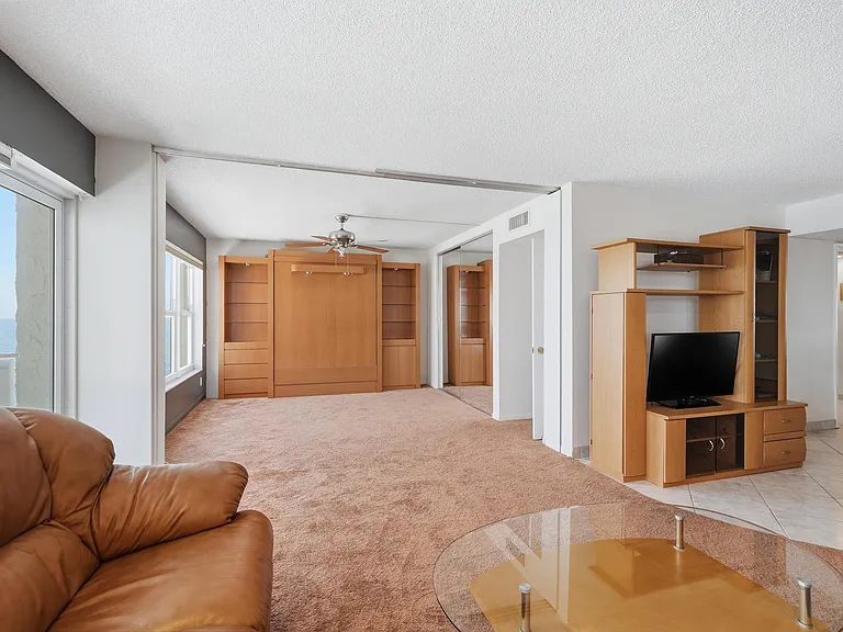 3900 Galt Ocean Dr #1116 — Photo 14