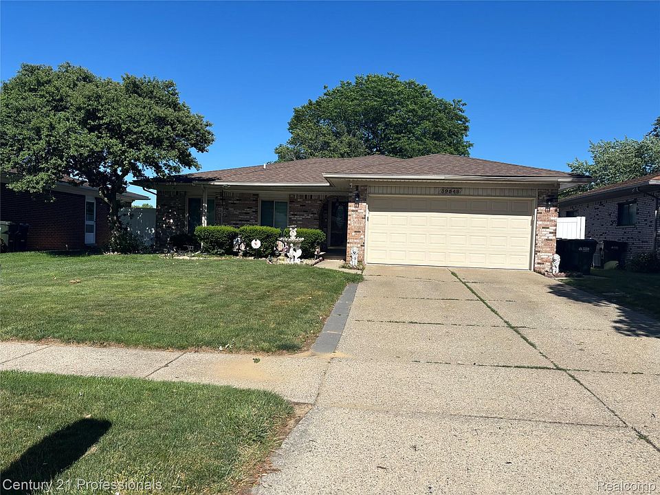 1st image of 39548 Pinebrook Dr