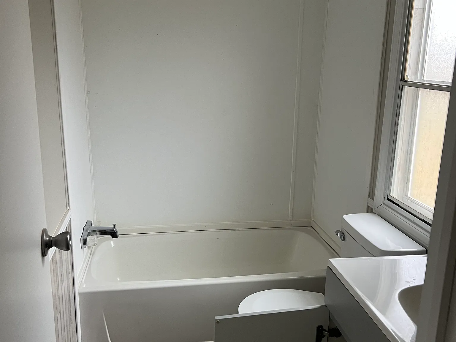 3 bed, $795 — Photo 4