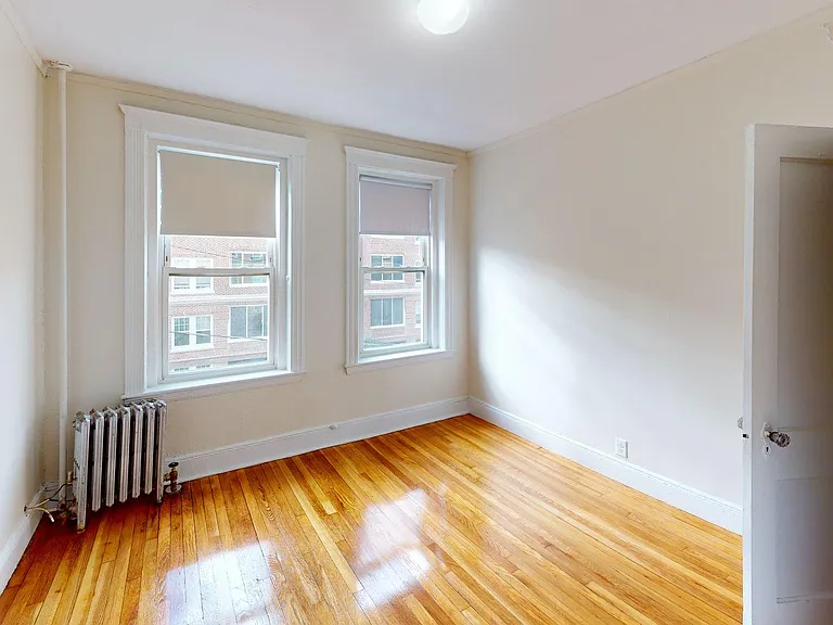 8 Vinal St #6 — Photo 6