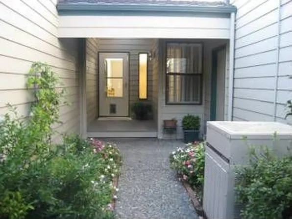 15000 Village Green Dr SE #35, Mill Creek, WA 98012