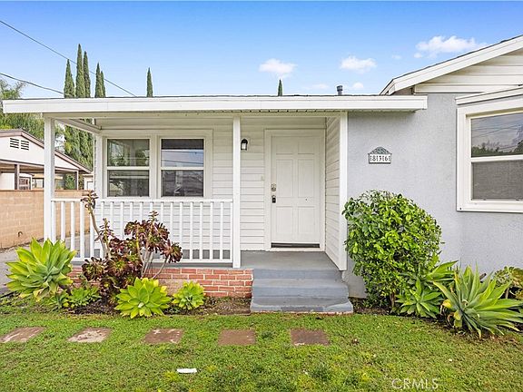 3rd image of 836 Random Ln