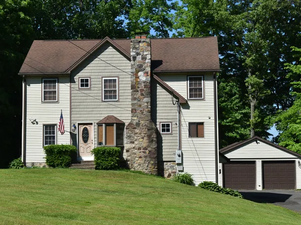 62 George Washington Turnpike, Burlington, CT 06013