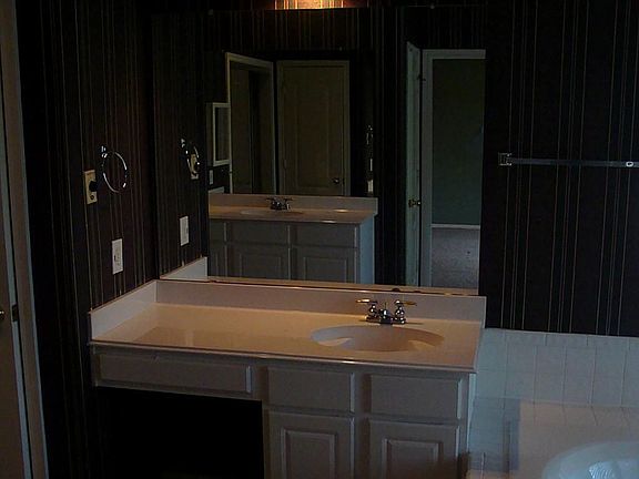 2nd image of 13602 Kellerton Ln