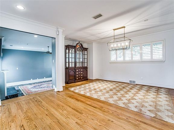 2nd image of 6534 Deloache Ave