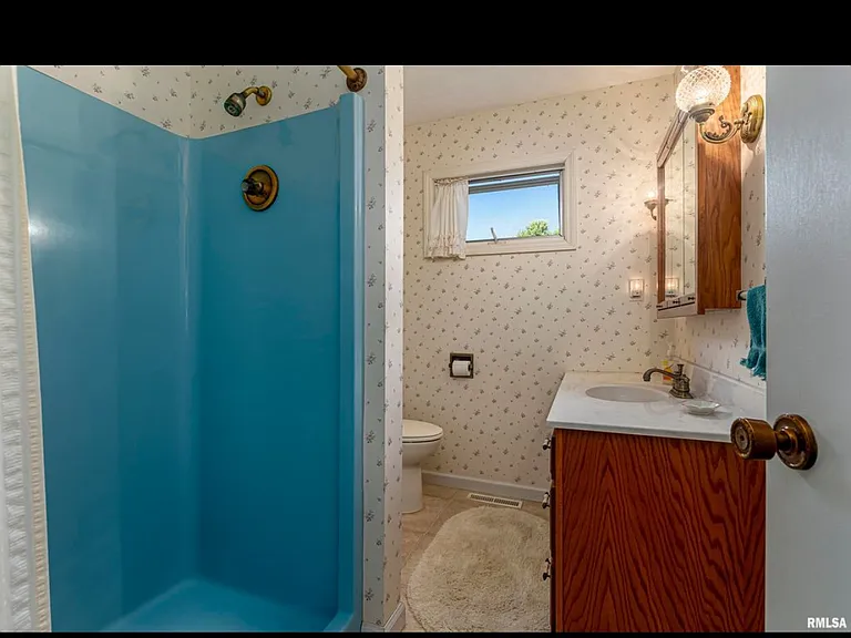 103 Boswell Rd — Photo 26